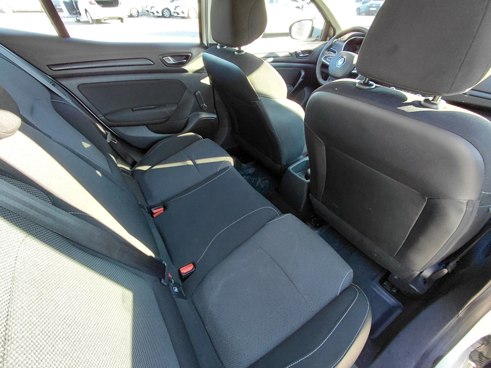 Renault Megane 1.5 dCi/90�.�/Life | Mobile.bg � ����������� 13