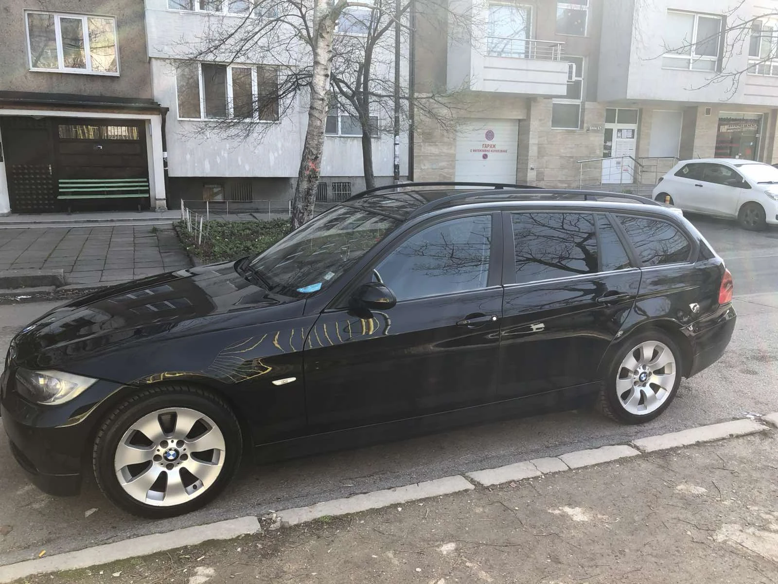 BMW 320 E91 Angel Eyes + Automat + RECARO + Cruise Control, снимка 17 - Автомобили и джипове - 53781248