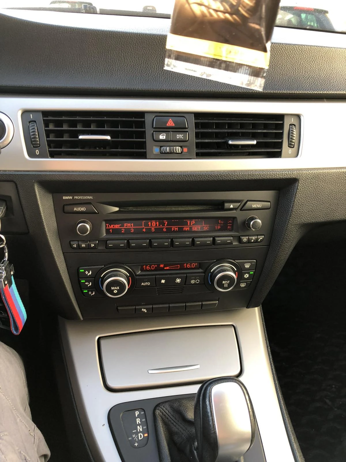 BMW 320 E91 Angel Eyes + Automat + RECARO + Cruise Control, снимка 5 - Автомобили и джипове - 53781248