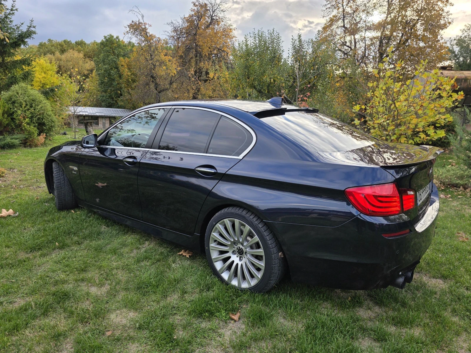 BMW 530, снимка 9 - Автомобили и джипове - 53963300