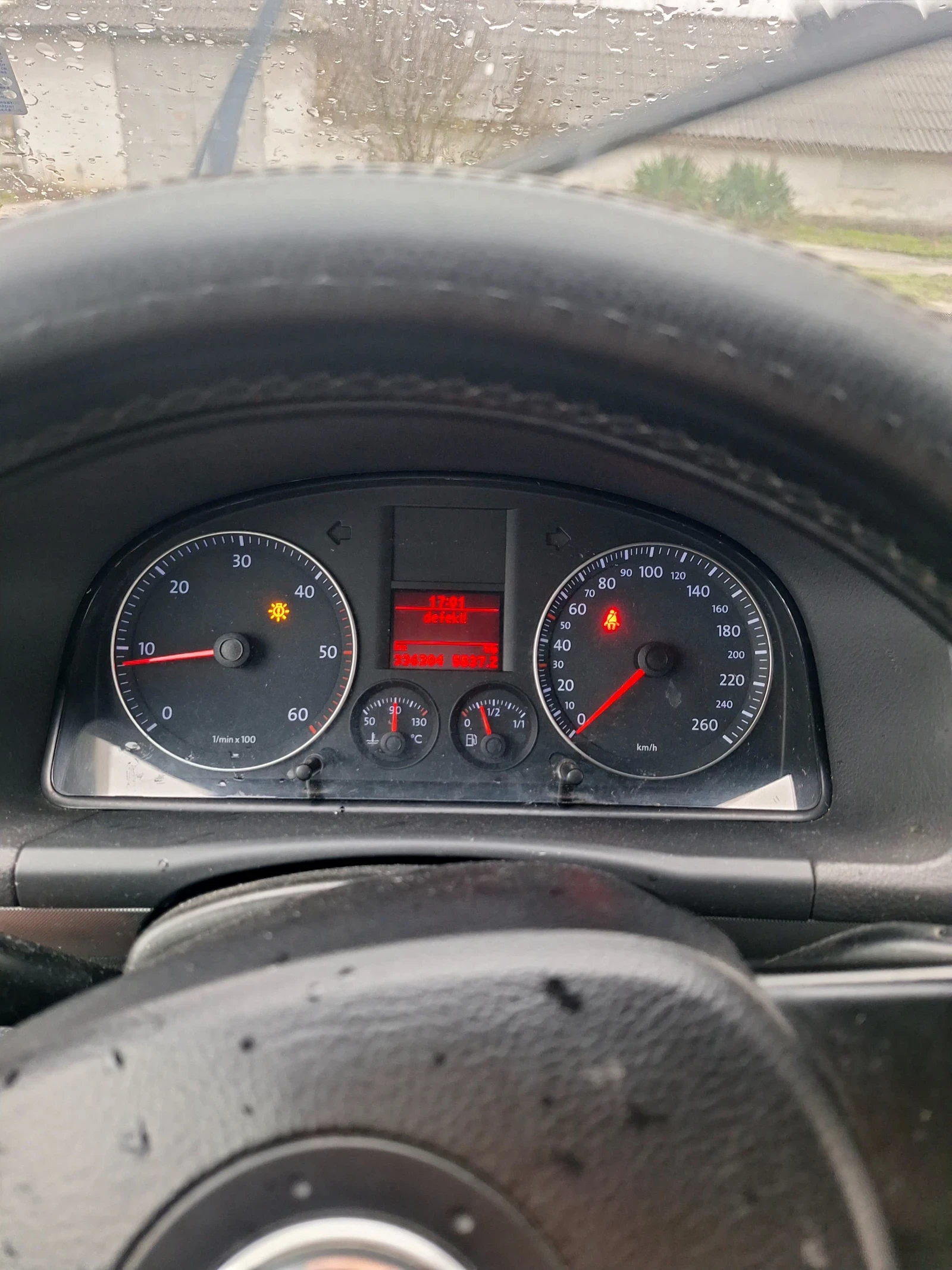 VW Touran 1900, снимка 11 - Автомобили и джипове - 54063654