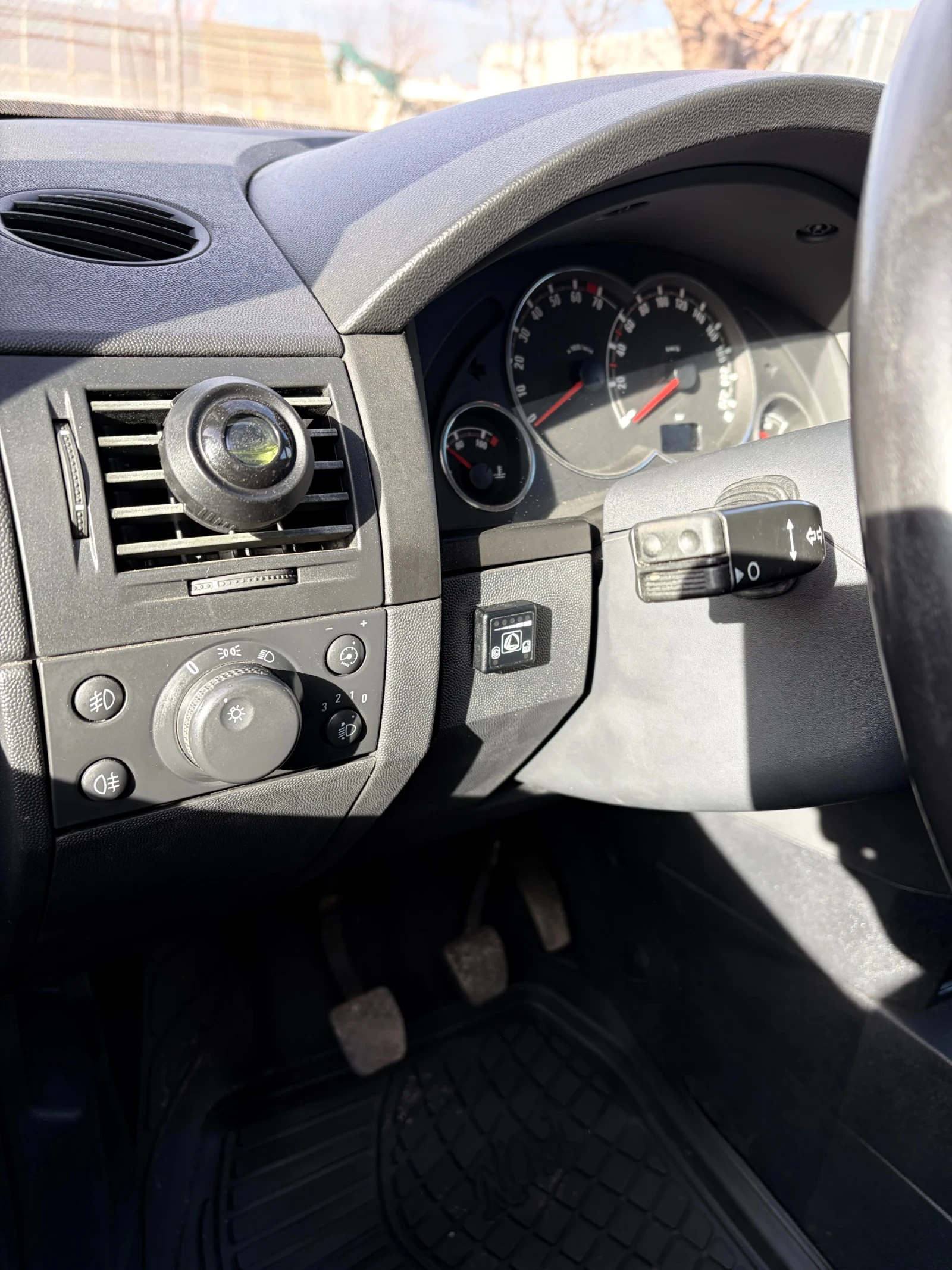 Opel Meriva 1.6 105 к.с., снимка 7 - Автомобили и джипове - 54115813