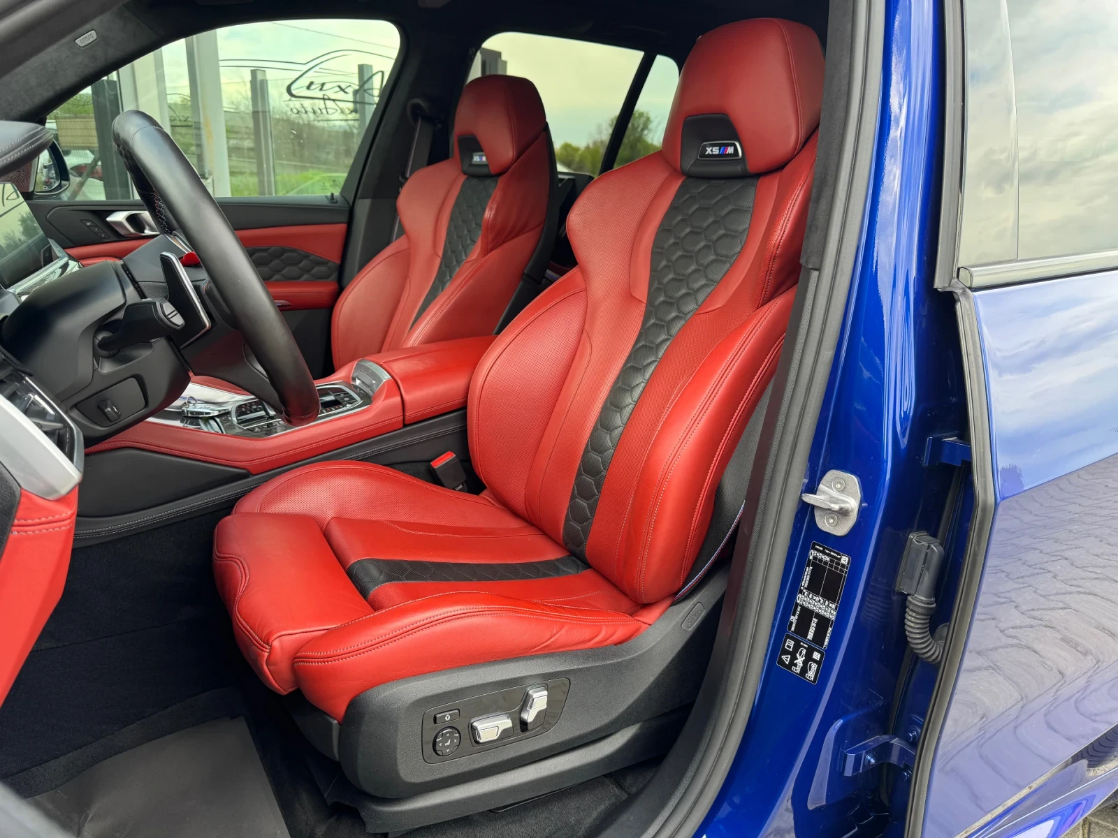 BMW X5M COMP#INDIVIDUAL#B&W#SOFTCL#LASER#FULL FULL FULL, снимка 11 - Автомобили и джипове - 54153537