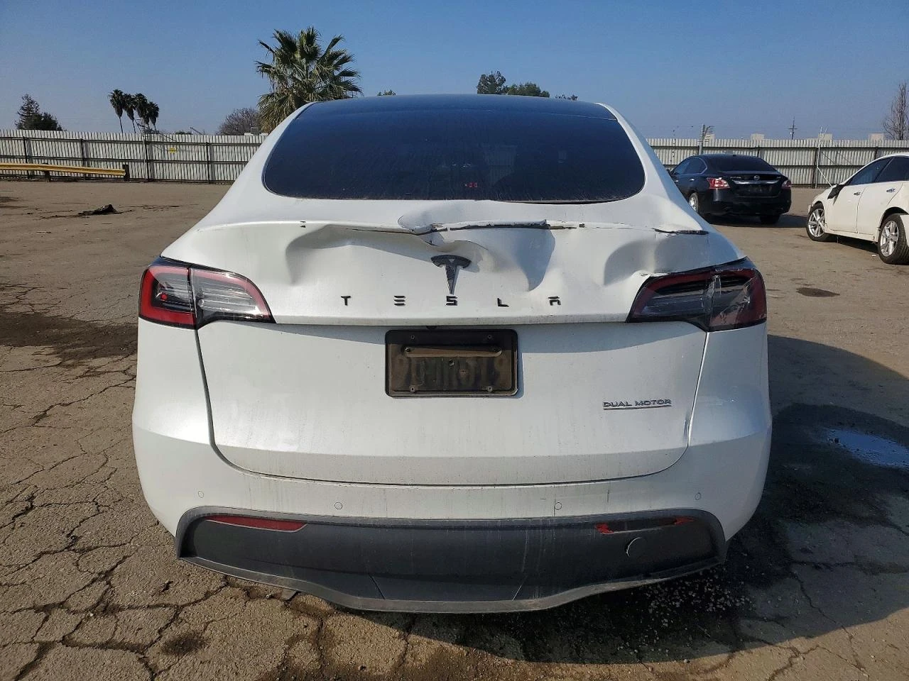 Tesla Model Y Performance AWD, снимка 6 - Автомобили и джипове - 54169778