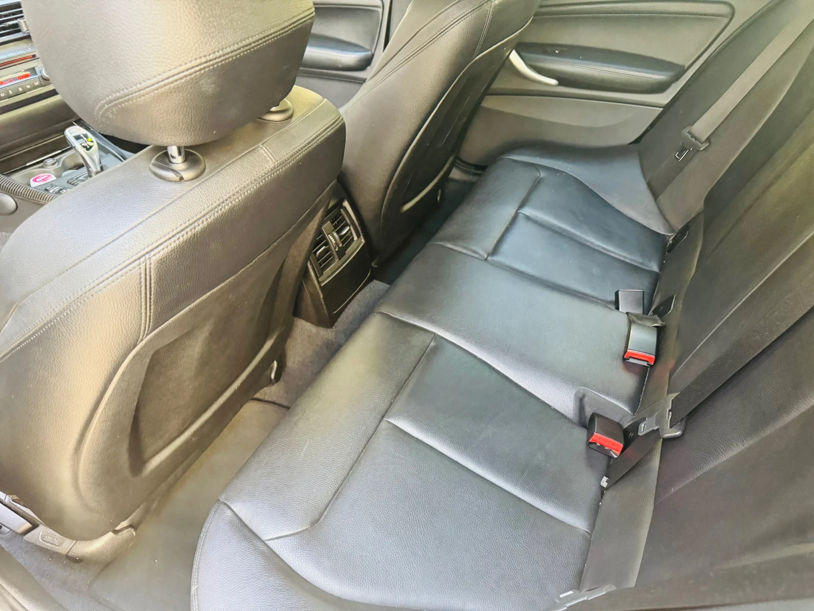 BMW 120 118///M /150hp/ zf8 /кожа/ 120хил , снимка 14 - Автомобили и джипове - 54459701