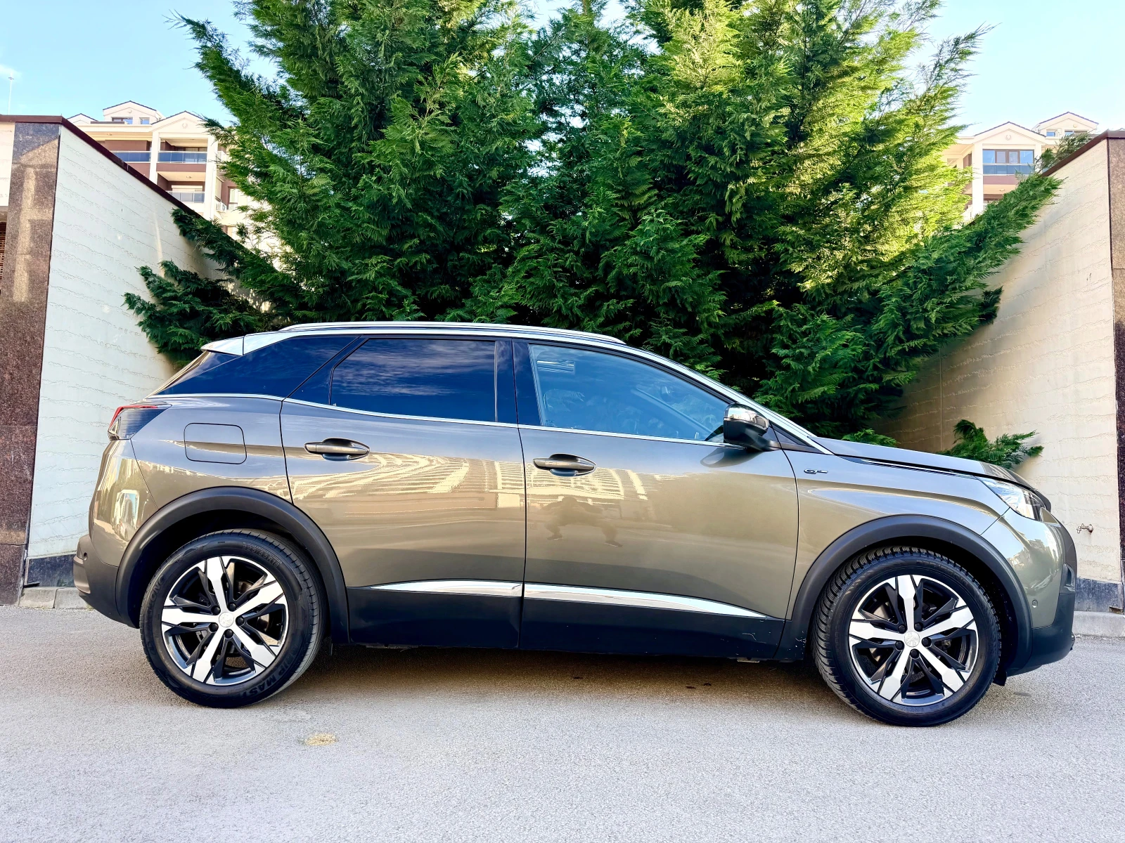 Peugeot 3008 2.0HDI GT-LINE PANORAMA MASAJ PODGREV DISTRONIK , снимка 4 - Автомобили и джипове - 54598925