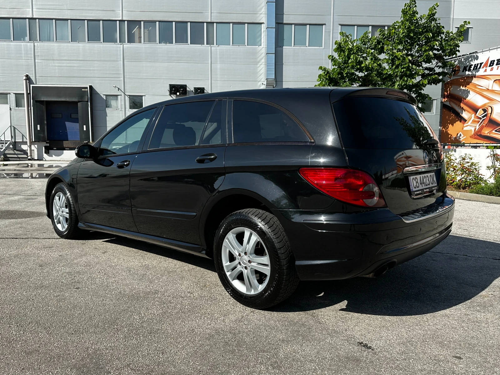 Mercedes-Benz R 320 CDI 4Matic, снимка 3 - Автомобили и джипове - 54761461