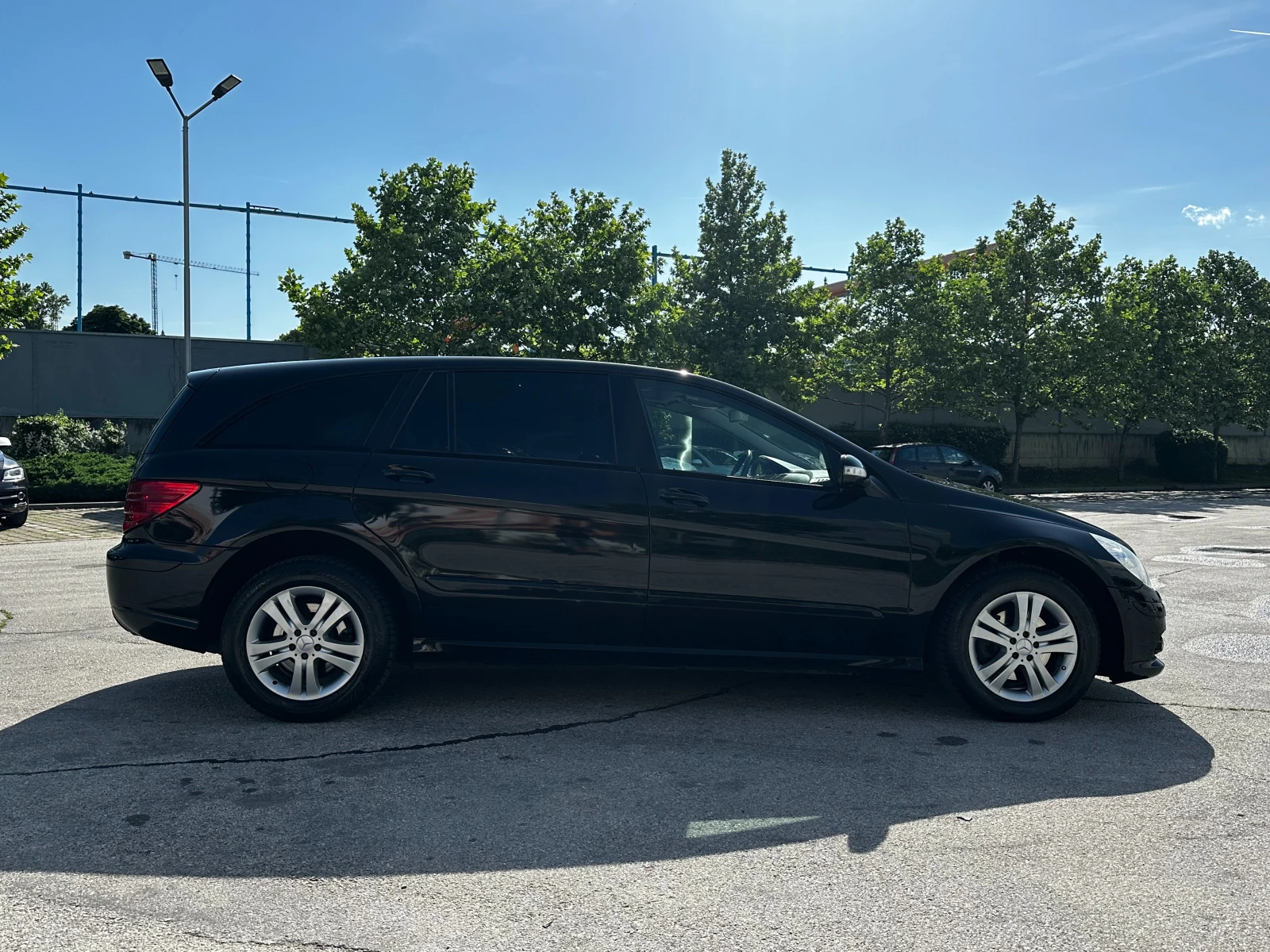 Mercedes-Benz R 320 CDI 4Matic, снимка 5 - Автомобили и джипове - 54761461