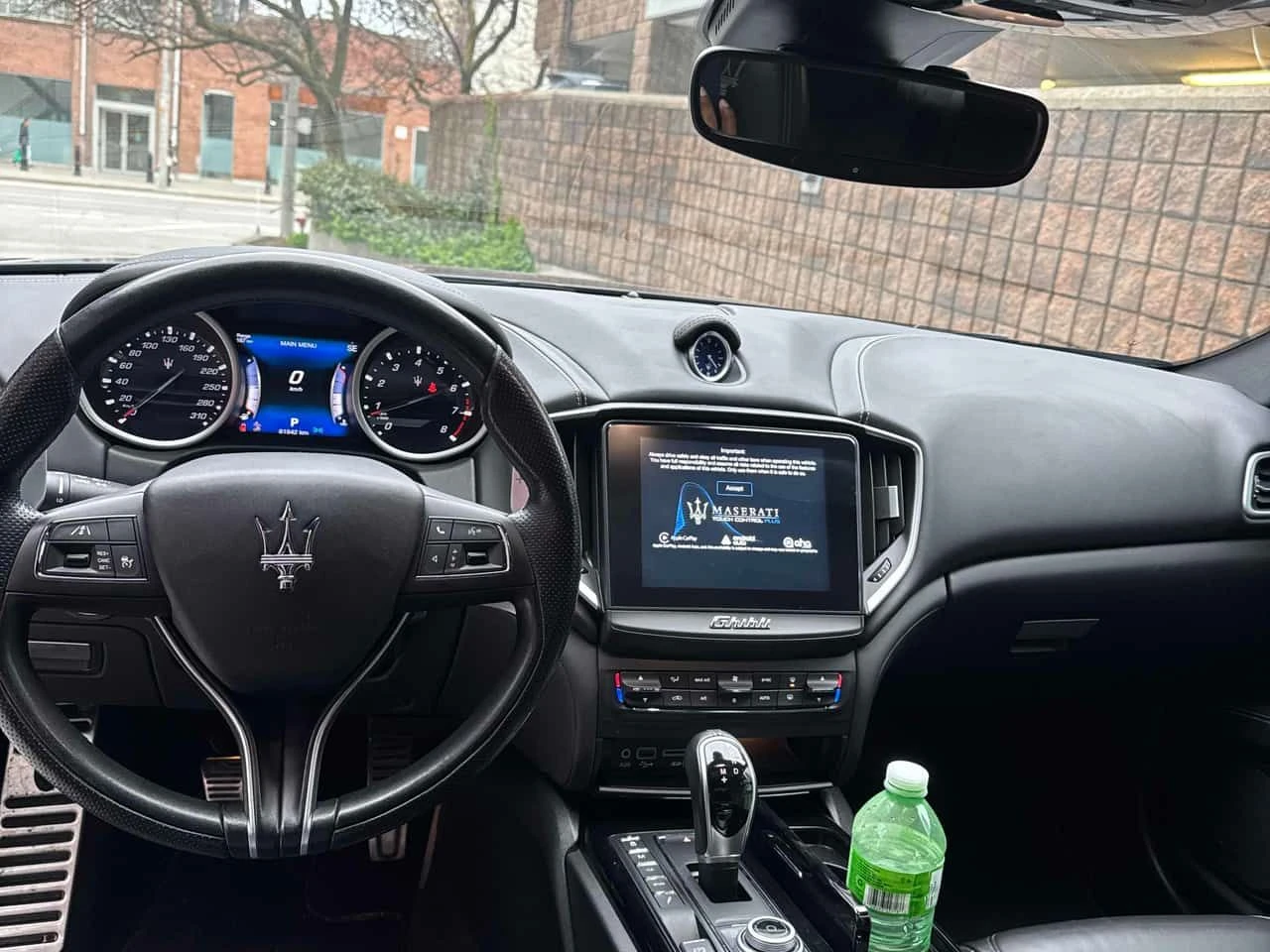 Maserati Ghibli  S Q4 / 360 / КЛИП НА МОТОРА , снимка 9 - Автомобили и джипове - 54964056