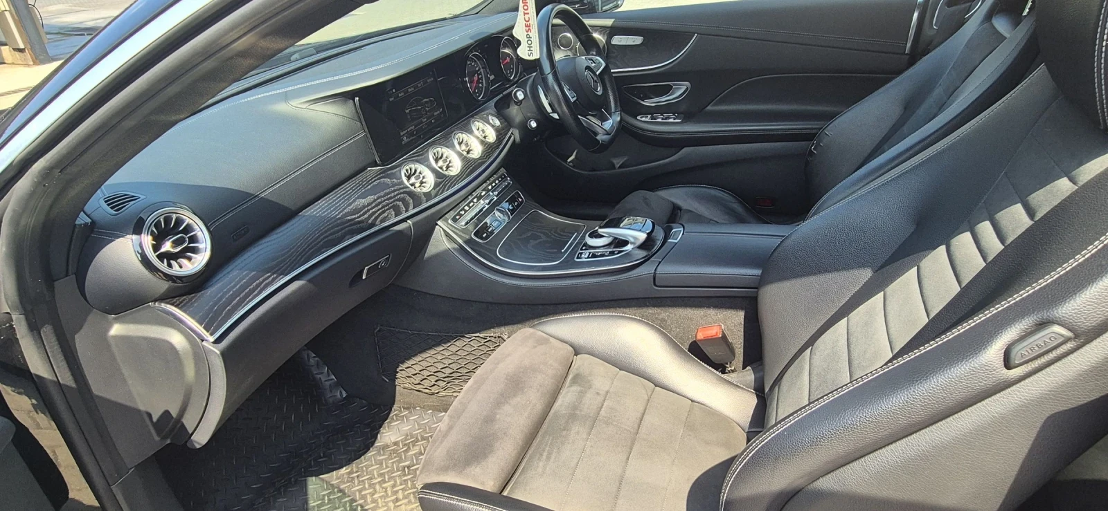 Mercedes-Benz E 220 AMG Line Auto, снимка 7 - Автомобили и джипове - 55199206