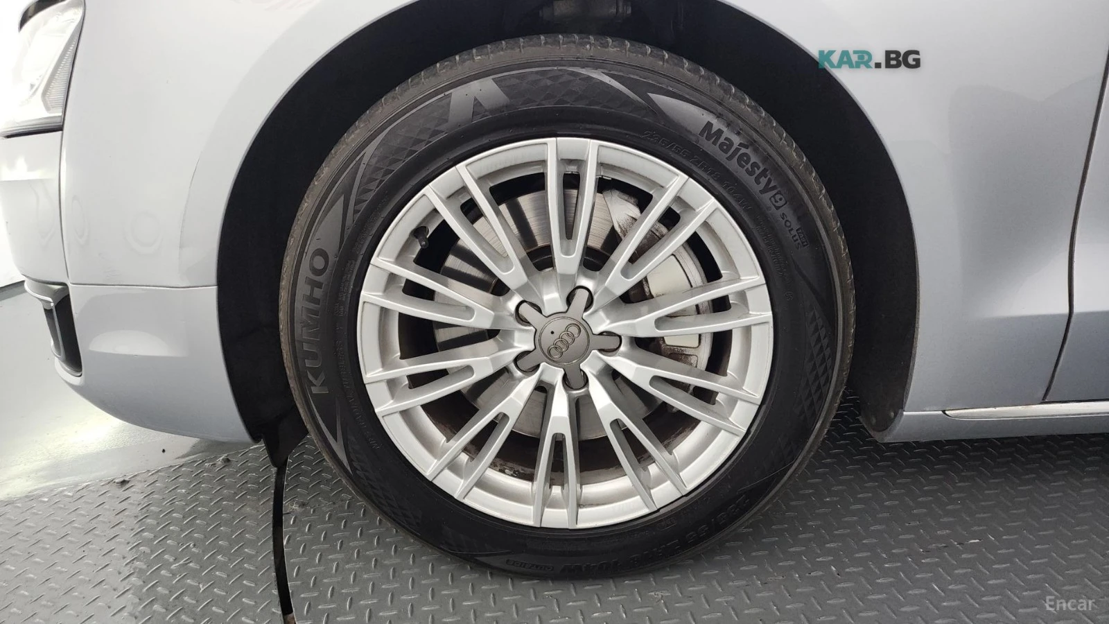 Audi A8 3.0TDI / DISTRONIC / HEADUP / ОБДУХ / ПОДГРЕВИ , снимка 5 - Автомобили и джипове - 55265375