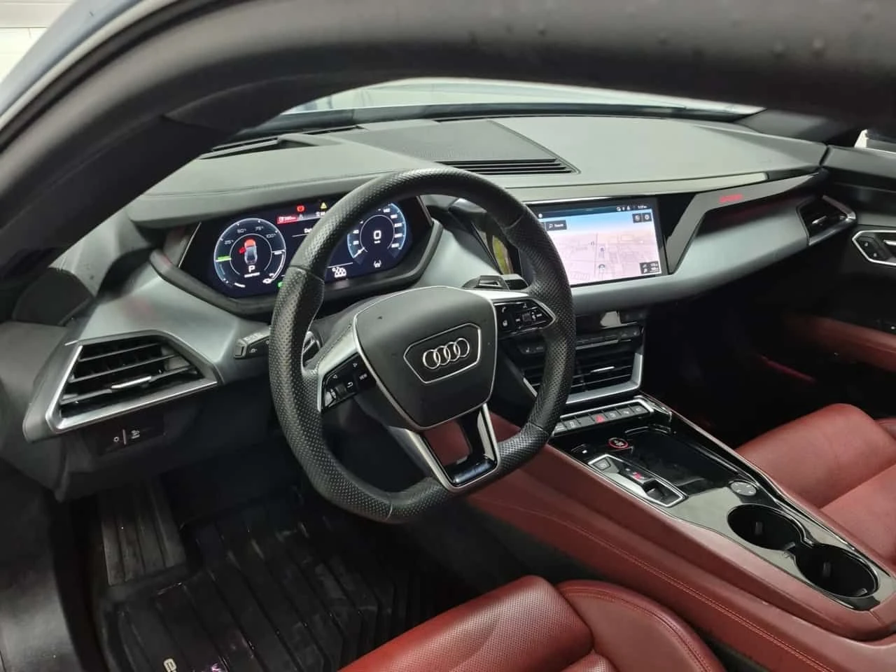 Audi E-Tron GT * QUATTRO * CARFAX * От VW * , снимка 6 - Автомобили и джипове - 55483290