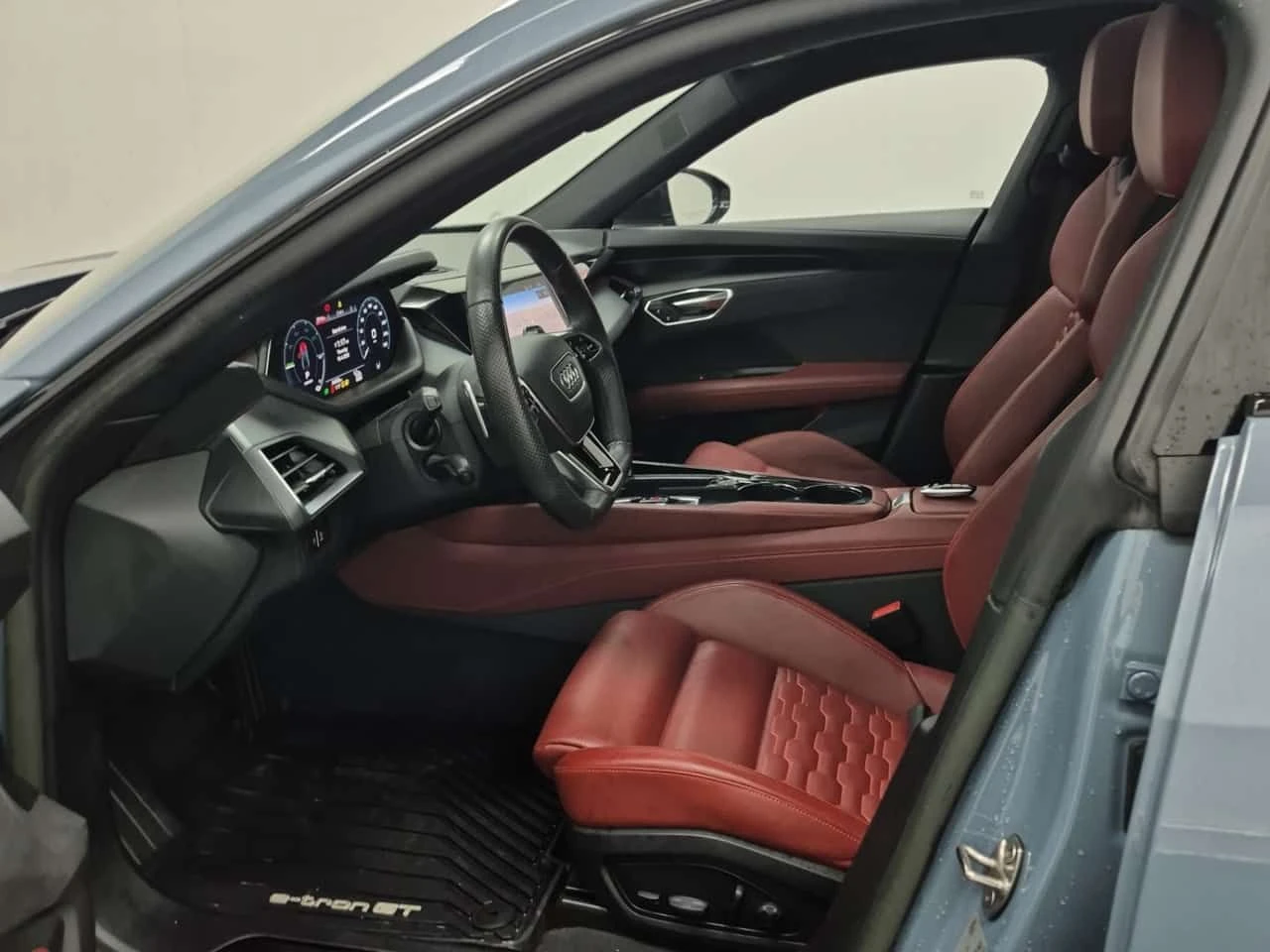 Audi E-Tron GT * QUATTRO * CARFAX * От VW * , снимка 9 - Автомобили и джипове - 55483290