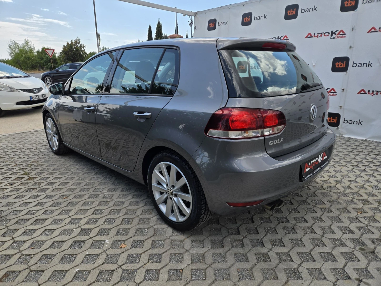 VW Golf 1.4TSI-122кс= 97.000км= АВТОМАТ* DSG* = АВТОПИЛОТ, снимка 5 - Автомобили и джипове - 55954556