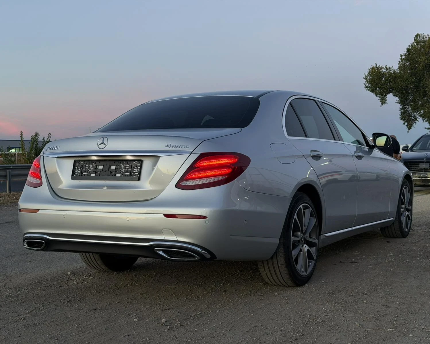Mercedes-Benz E 220 4х4 Digital ЛИЗИНГ , снимка 6 - Автомобили и джипове - 56039658