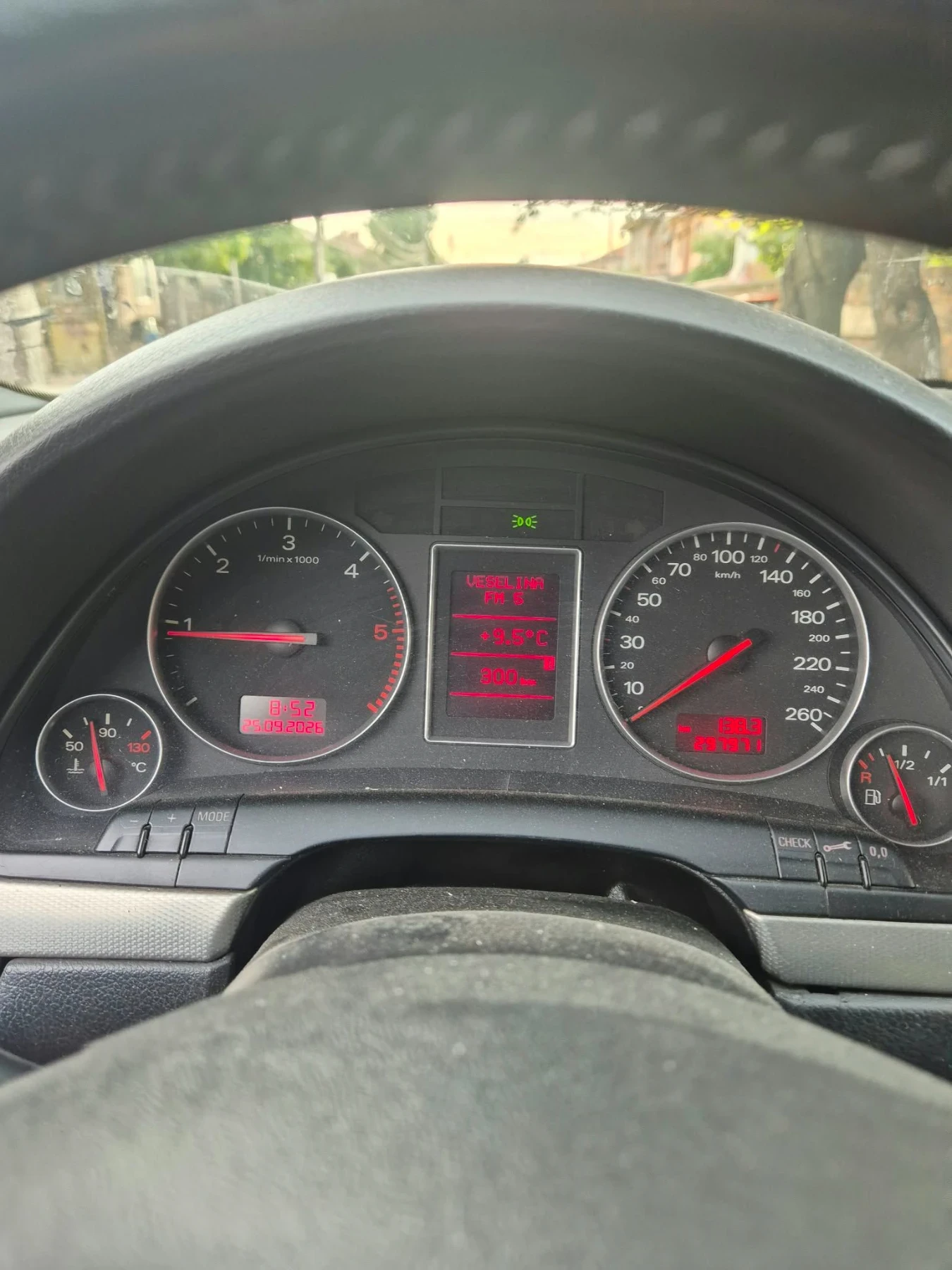 Audi A4, снимка 8 - Автомобили и джипове - 56219827