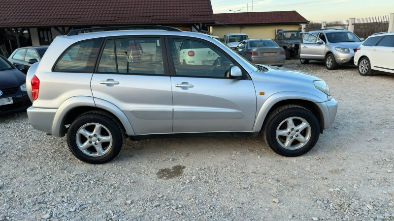 Toyota Rav4 2.0i бензин. Италия, снимка 4 - Автомобили и джипове - 43747826