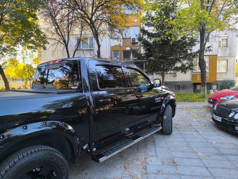 Dodge RAM 1500 5.7 HEMI, снимка 9 - Автомобили и джипове - 48457164