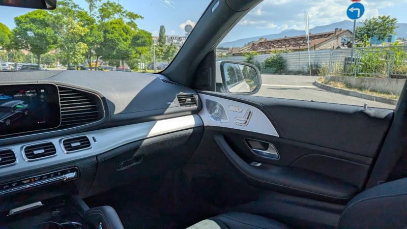 Mercedes-Benz GLE 350  350е Plugin+ AMG+ PANO+ HEADUP+ BURM+ 360, снимка 14 - Автомобили и джипове - 52286028