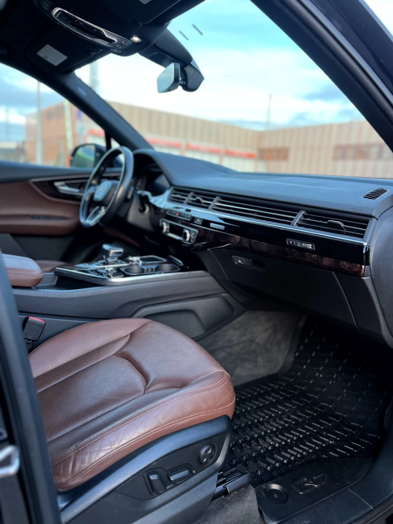 Audi Q7 3.0t, снимка 16 - Автомобили и джипове - 52484115
