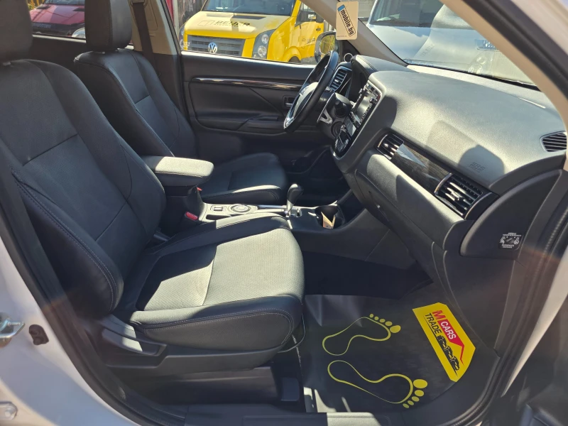 Mitsubishi Outlander 2.2DID DIAMONT Швейцария, снимка 15 - Автомобили и джипове - 51514759