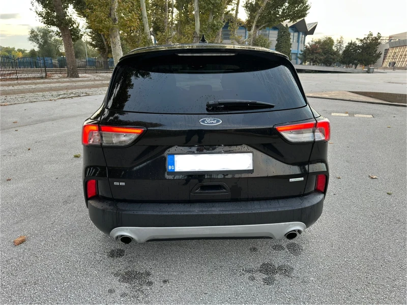 Ford Kuga 1.5T Бензин/Auto/CarPlay/lane assist/blind spot, снимка 6 - Автомобили и джипове - 52153406