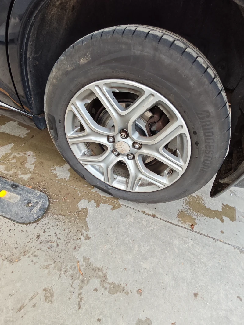 Mitsubishi Outlander Хибриден , снимка 13 - Автомобили и джипове - 52400918