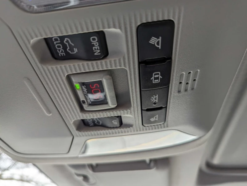 Toyota Rav4 Limited  CARFAX, снимка 12 - Автомобили и джипове - 52877721