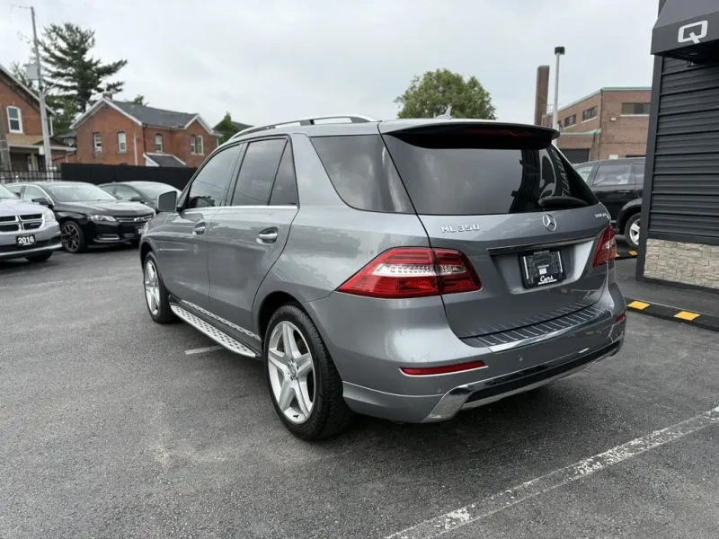 Mercedes-Benz ML 350 AMG-PKG* Въздушно* Navi* Harman kardo* CAMERA* Шиб, снимка 3 - Автомобили и джипове - 53273855