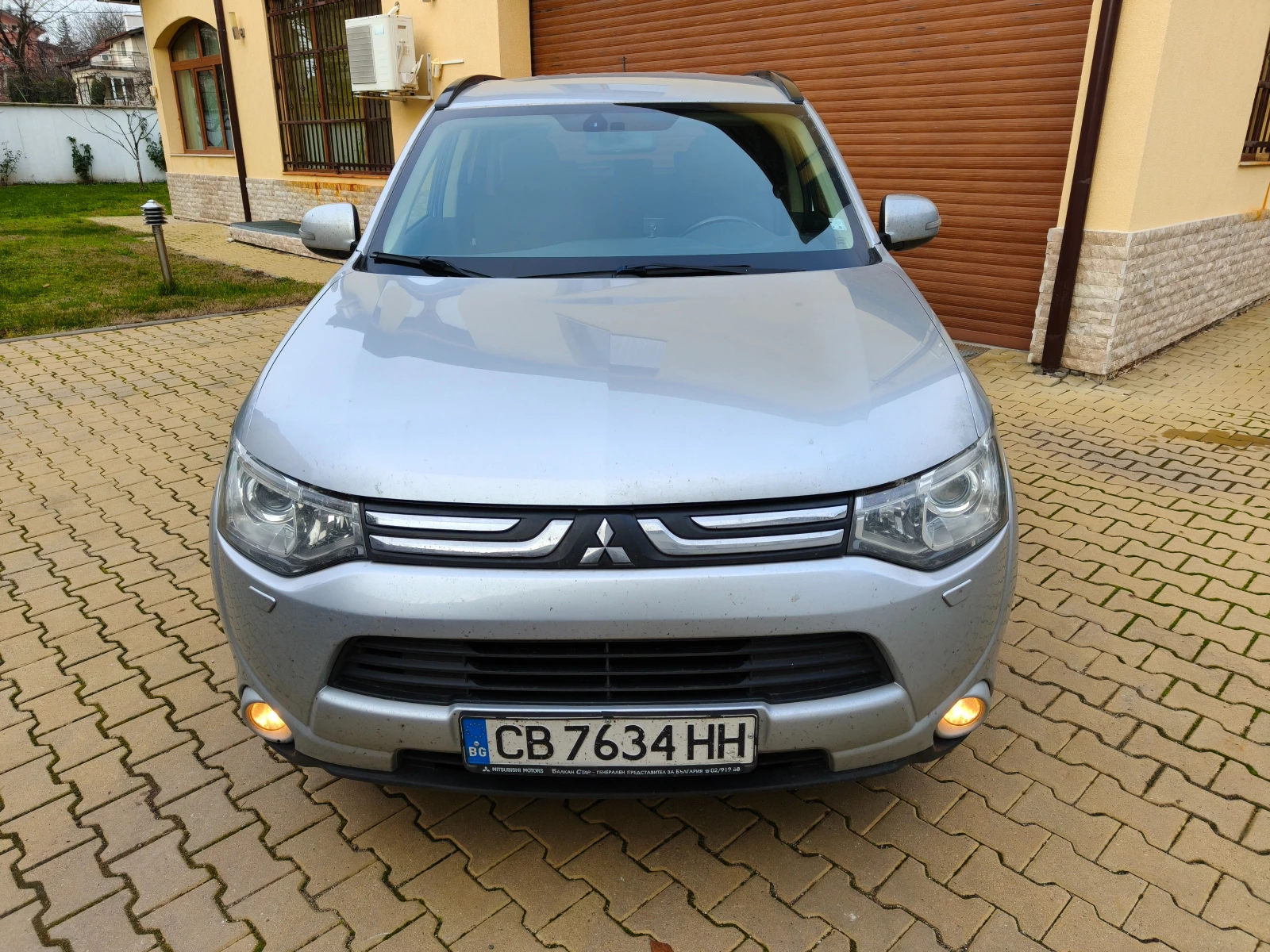 Mitsubishi Outlander, снимка 1