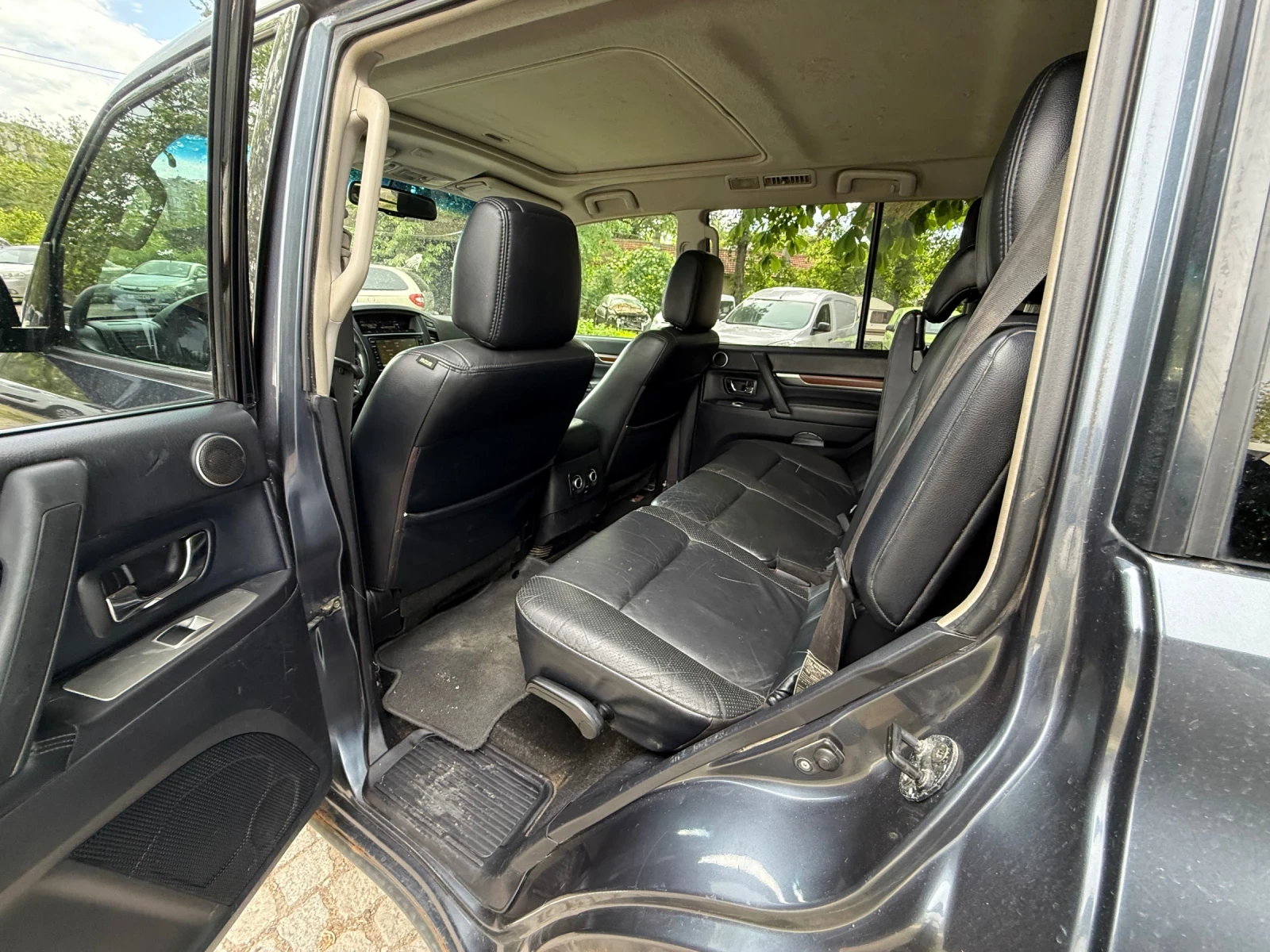 Mitsubishi Pajero * БАРТЕР* 3.2Д* 7места* Автоматик - изображение 8