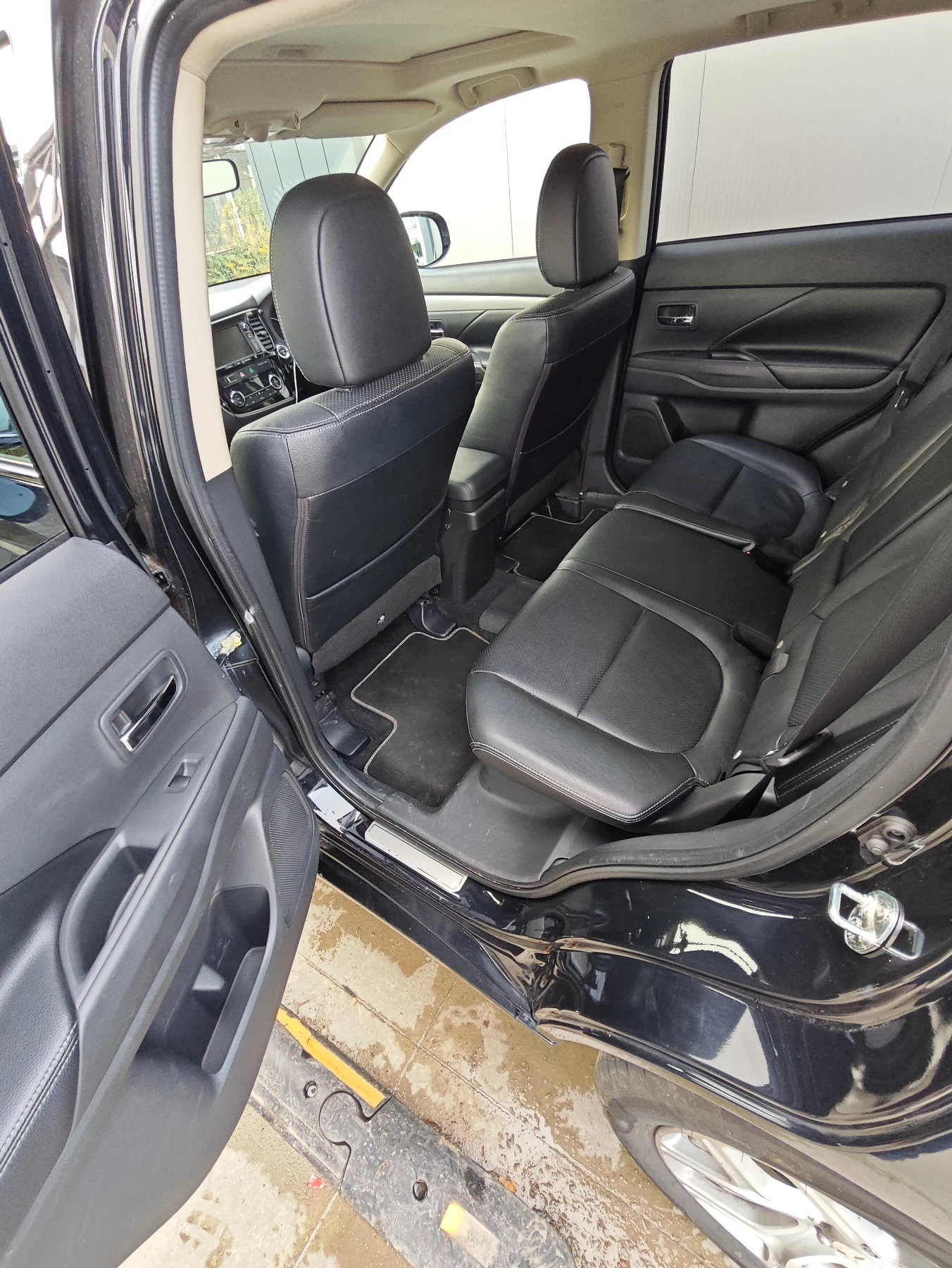 Mitsubishi Outlander ��������  | Mobile.bg � ����������� 12