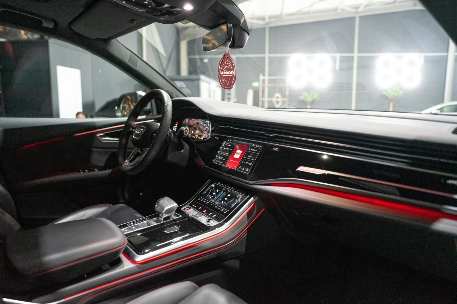 Audi SQ8 4.0TFSI BLACK LINE     100% | Mobile.bg   14