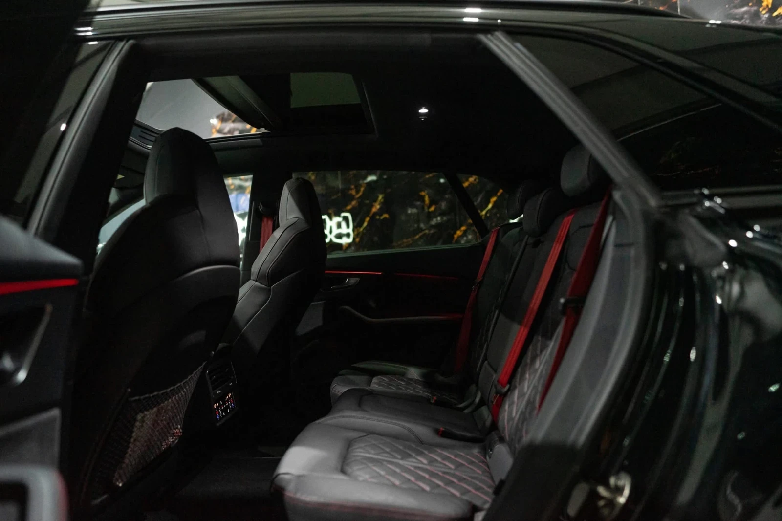 Audi SQ8 4.0TFSI BLACK LINE     100% | Mobile.bg   15