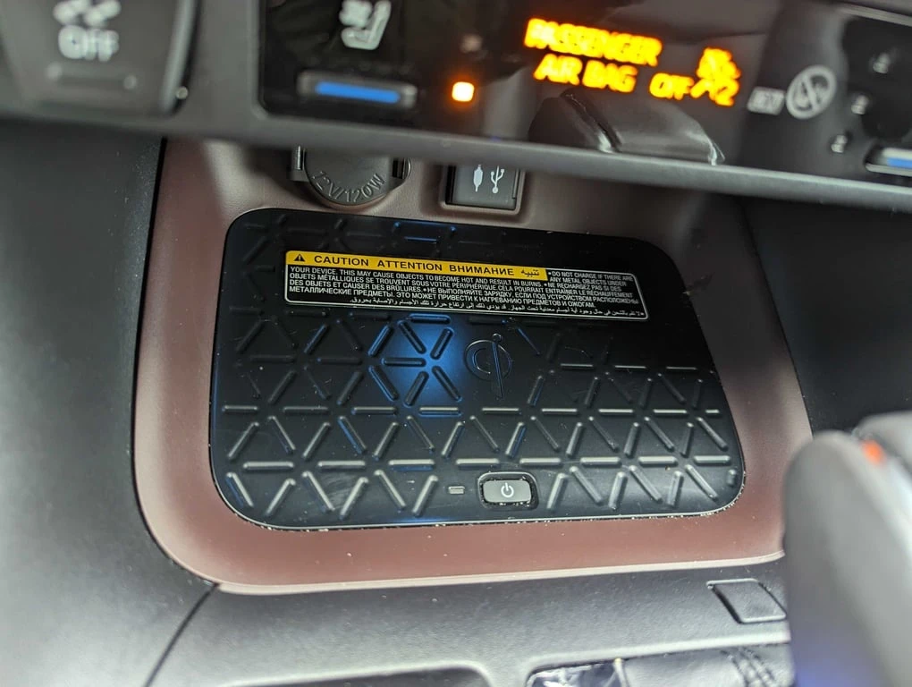 Toyota Rav4 Limited  CARFAX | Mobile.bg � ����������� 11