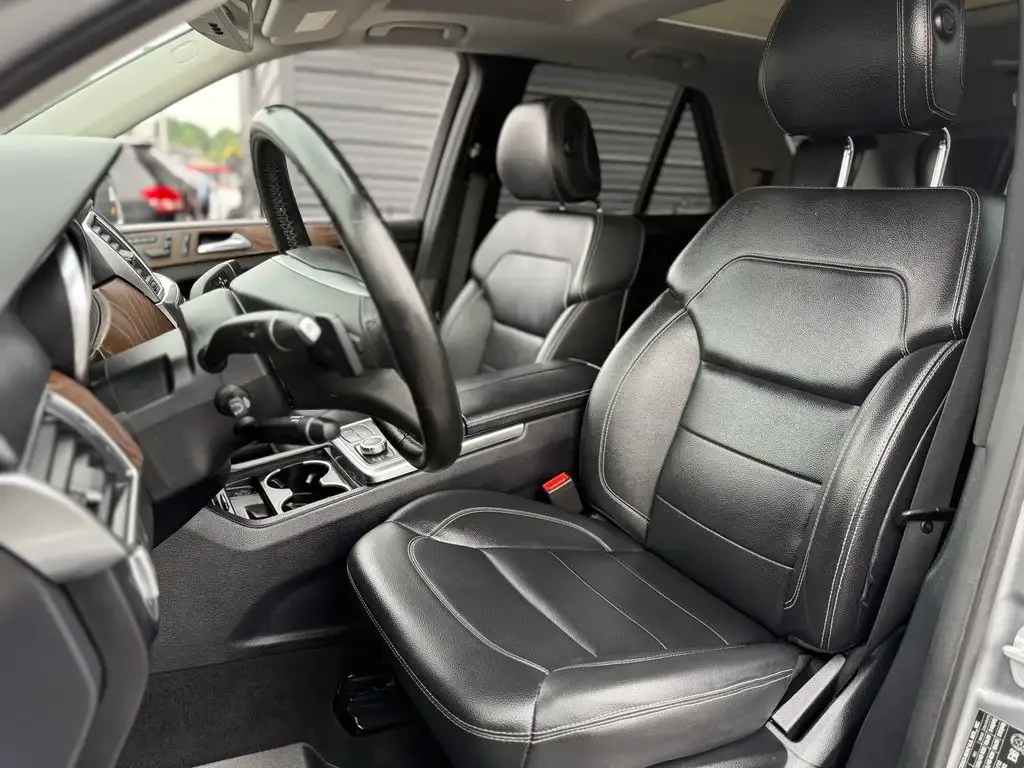 Mercedes-Benz ML 350 AMG-PKG* Въздушно* Navi* Harman kardo* CAMERA* Шиб - изображение 9