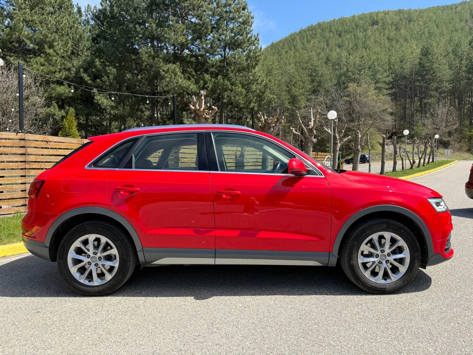 Audi Q3 S-tronic, снимка 4 - Автомобили и джипове - 53423578