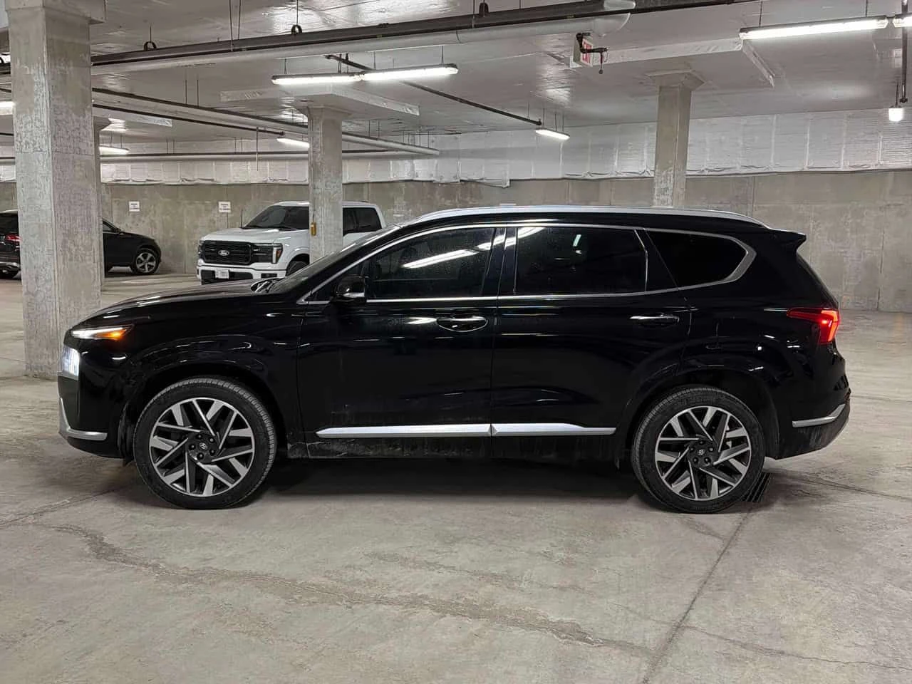 Hyundai Santa fe Ultimate Calligraphy  CARFAX | Mobile.bg � ����������� 2