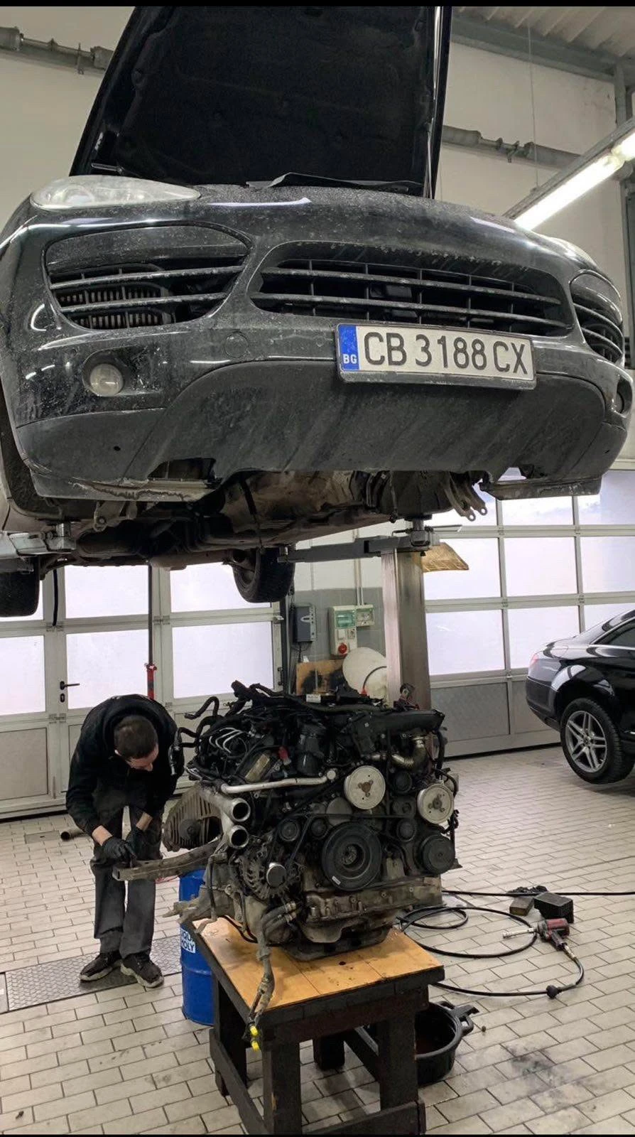 Porsche Cayenne 3.0 Diesel, снимка 16 - Автомобили и джипове - 54677461