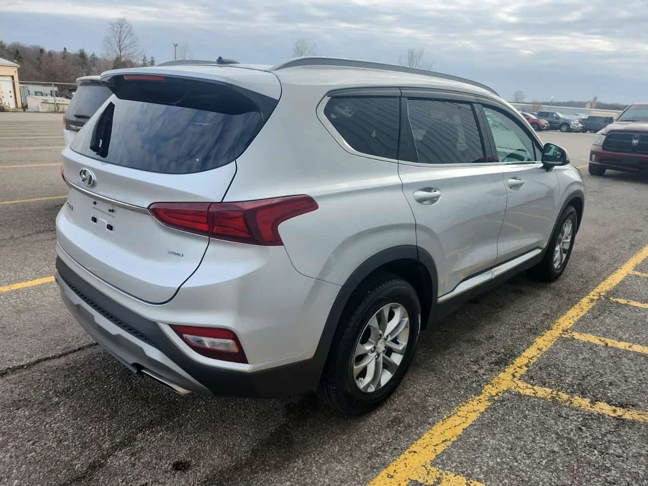 Hyundai Santa fe * ESSENTIAL * CARFAX * ЦЕНА ДО БГ, снимка 4 - Автомобили и джипове - 54055267