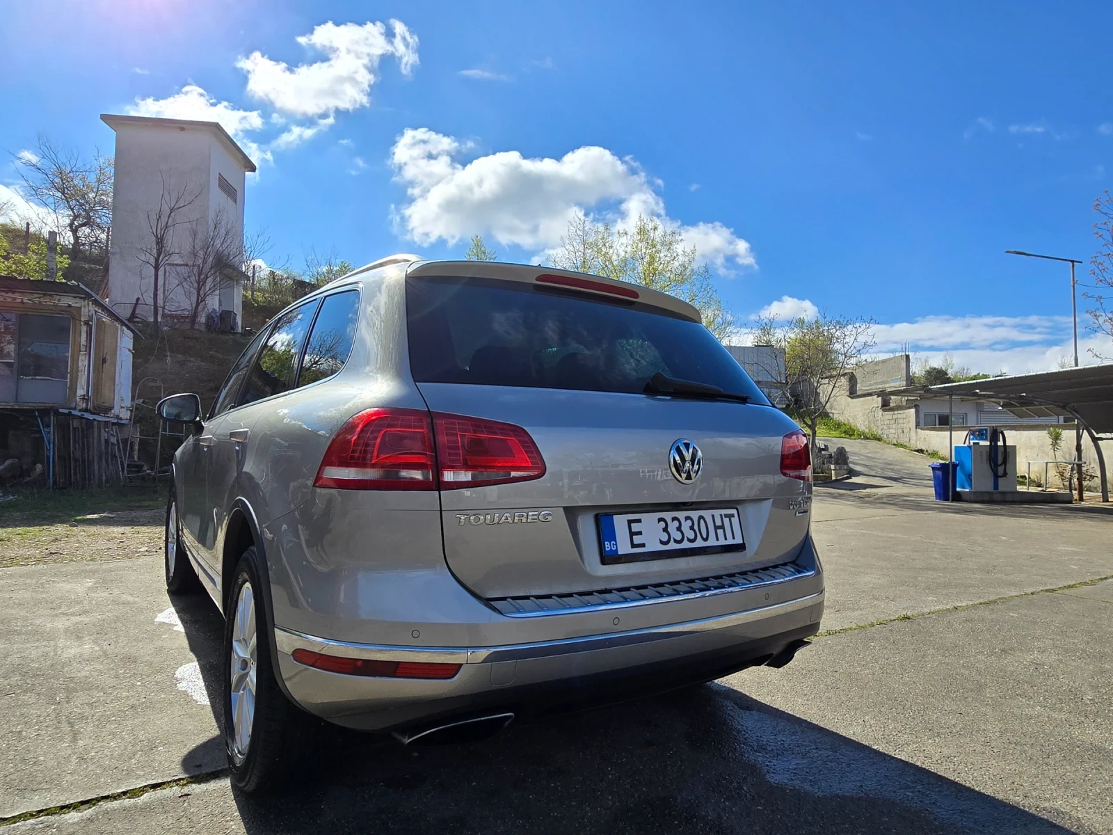 VW Touareg, снимка 3 - Автомобили и джипове - 54116294