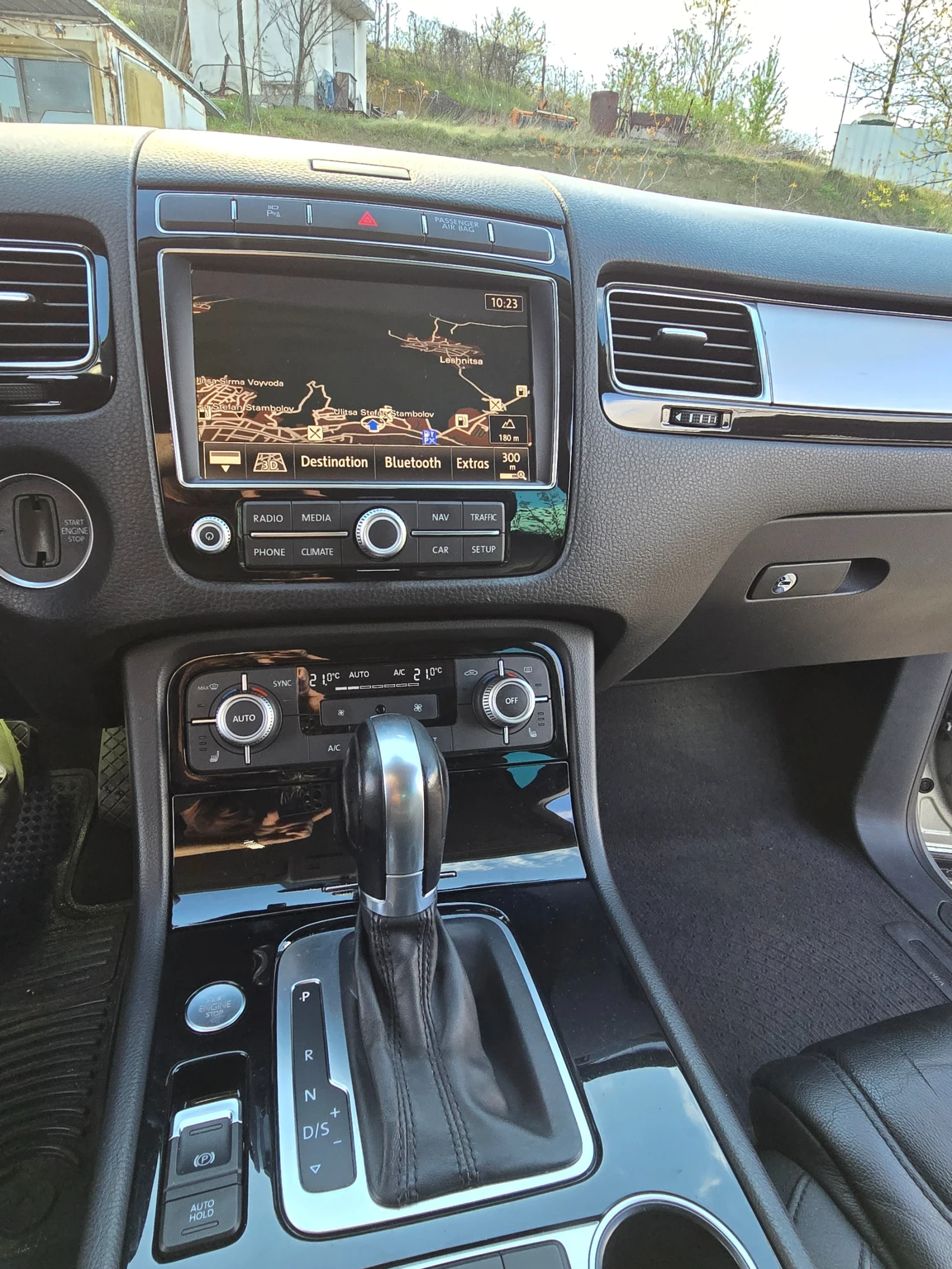 VW Touareg, снимка 12 - Автомобили и джипове - 54116294