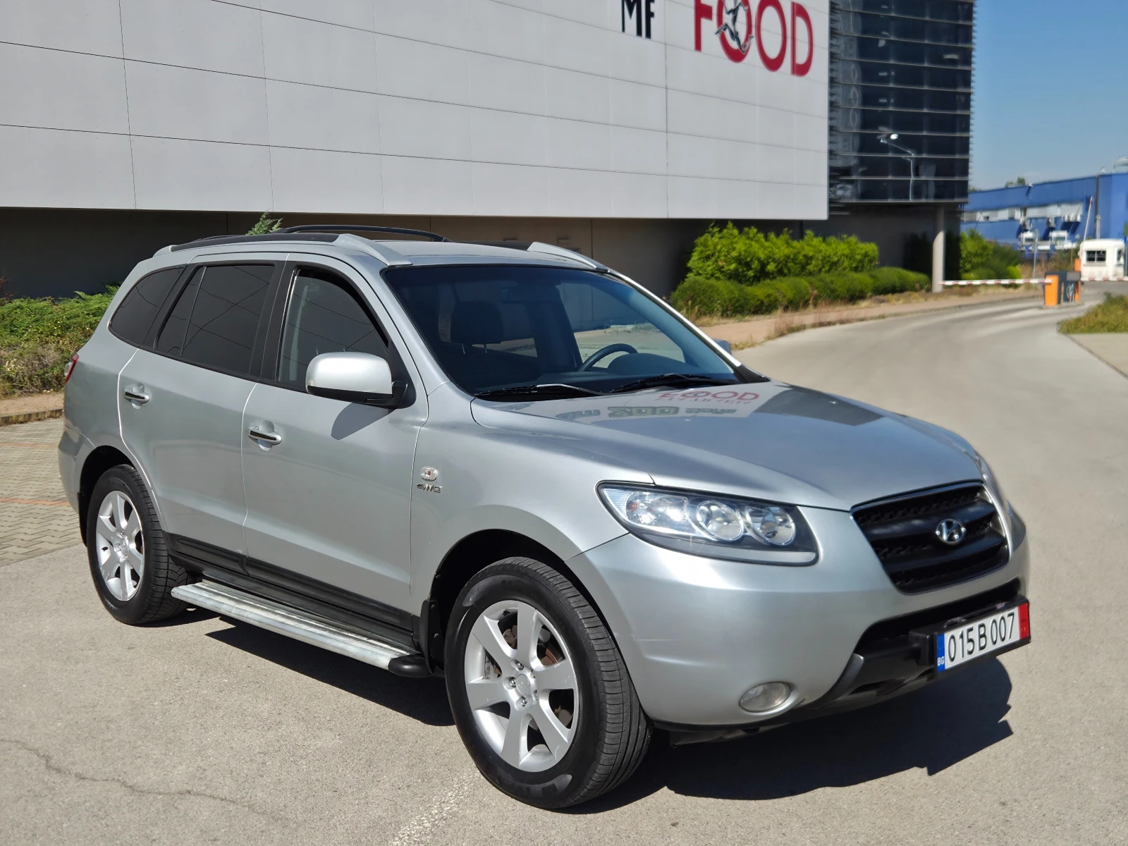 Hyundai Santa fe 2.2CRDi 7 места* АВТОМАТИК* КОЖА* ОТЛИЧЕН* , снимка 2 - Автомобили и джипове - 56127765