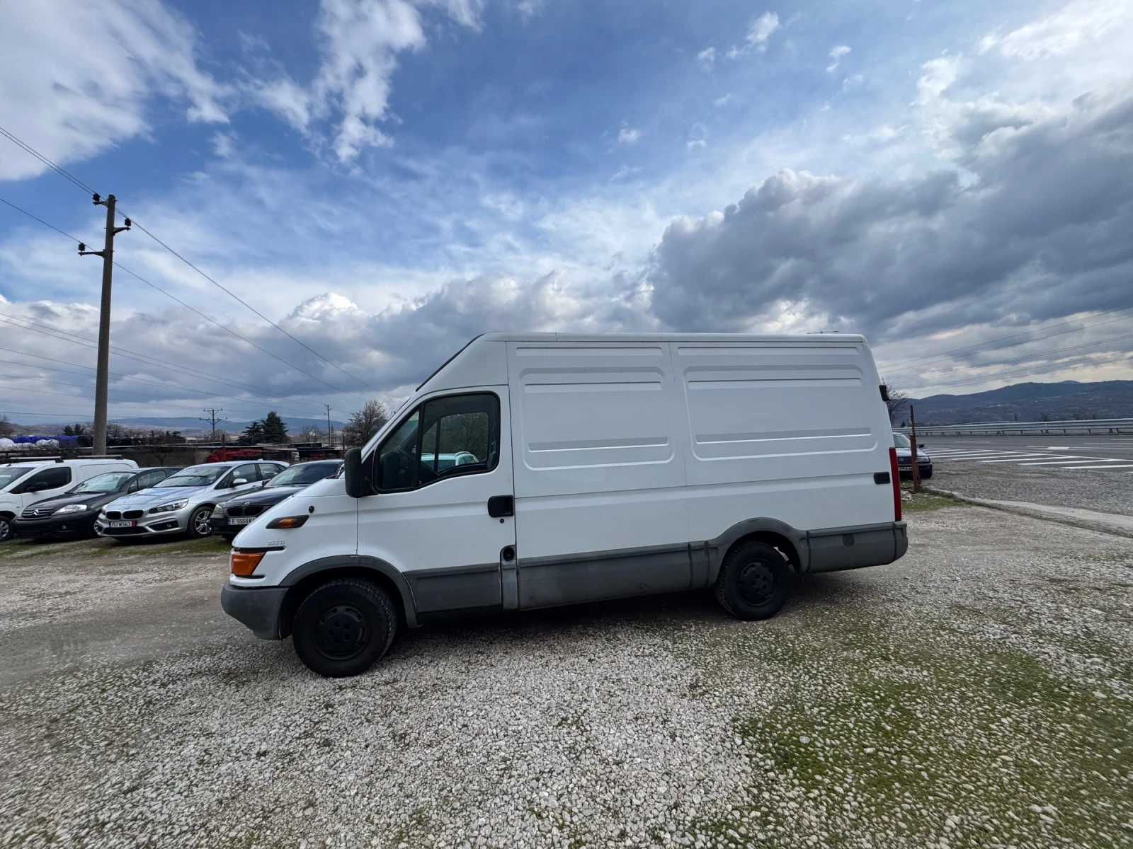 Iveco Daily 35S11 2.8TDI, снимка 6 - Бусове и автобуси - 53887372