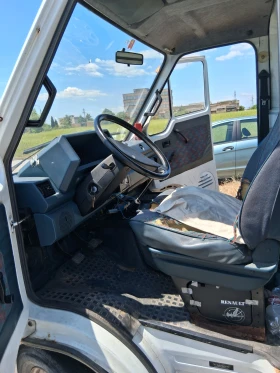 Renault 305, снимка 5