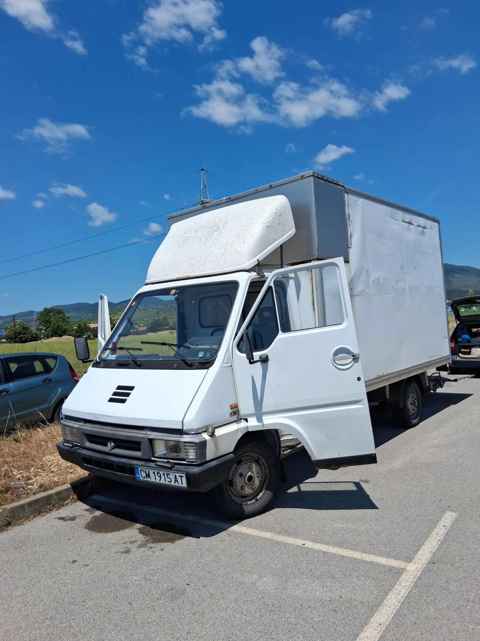 Renault 305, снимка 4 - Камиони - 54742818