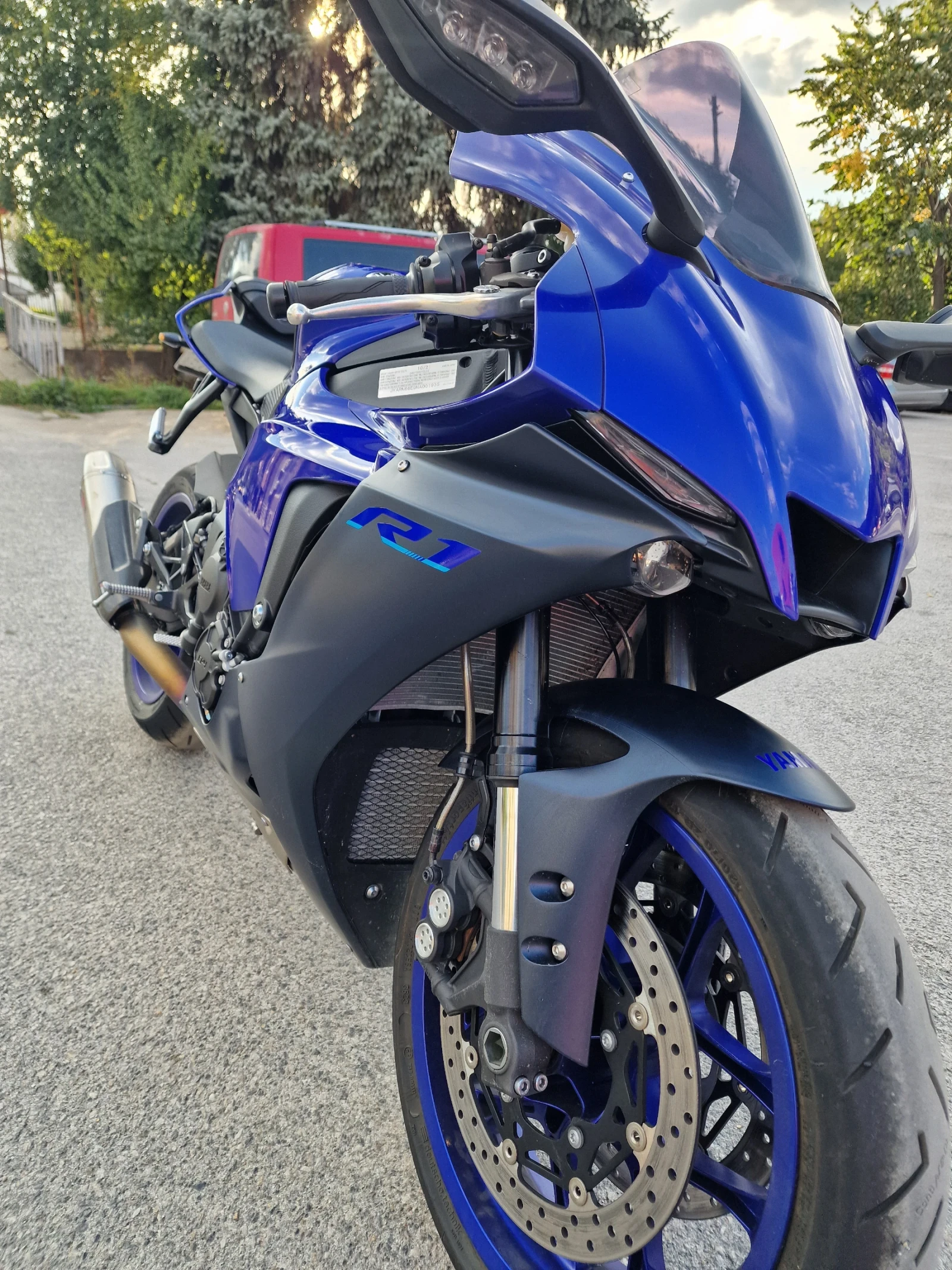 Yamaha YZF-R1  - изображение 3