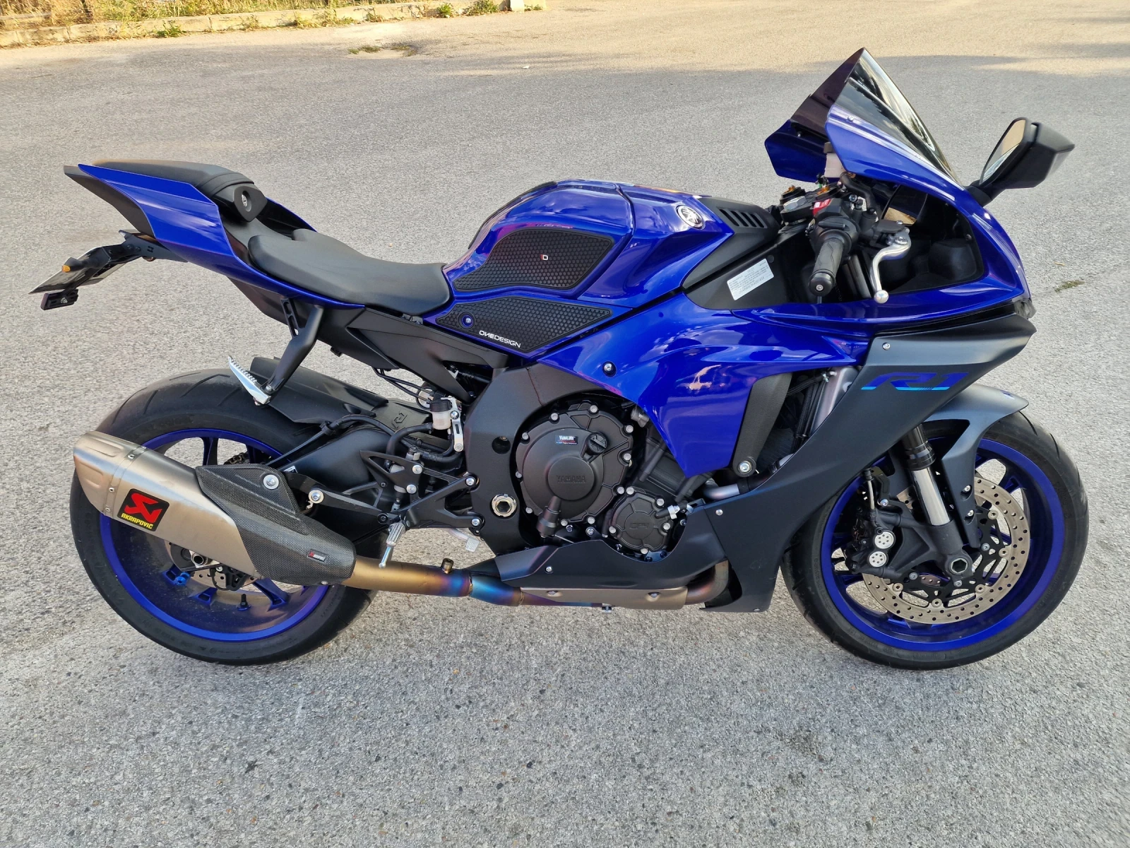 Yamaha YZF-R1 | Mobile.bg   11