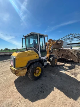 Мини челни товарачи Друга LIEBHERR L507, снимка 4