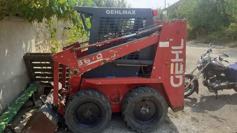 Мини челни товарачи GEHL 3610 sl, снимка 2 - Индустриална техника - 51652567